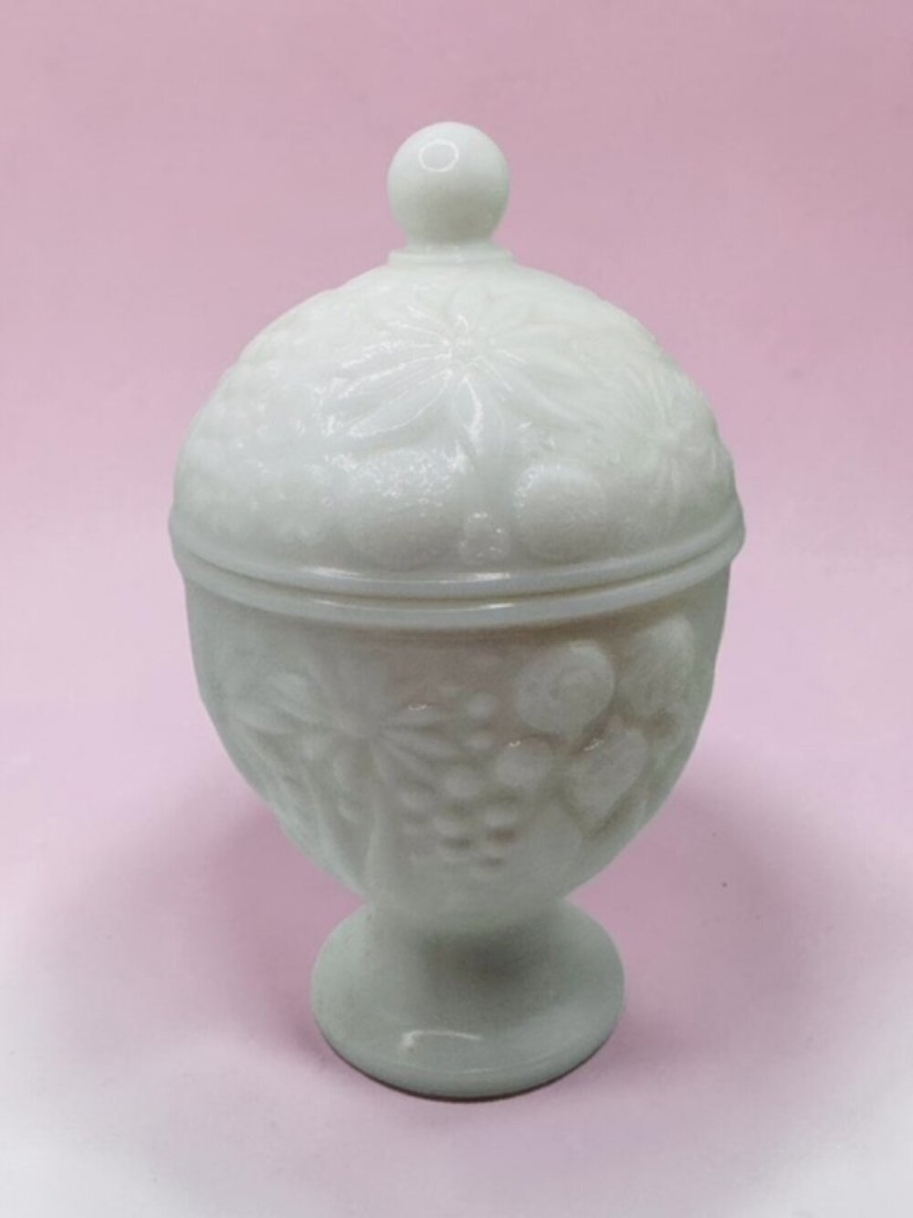 Avon Milk Glass Domed CANDY Bowl w Lid